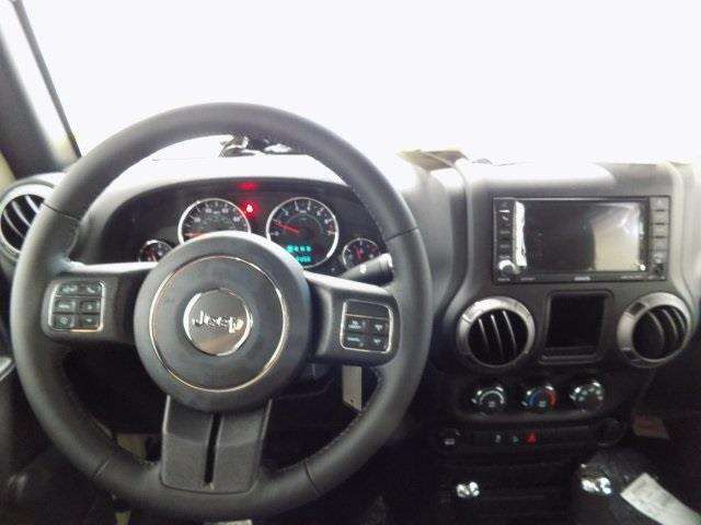 Jeep Wrangler Unlimited 2017 photo 23